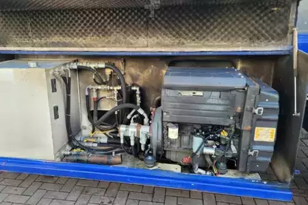 Ollós munka emelvény - Liftlux SL205-25 D4WDS/P As-Is, Diesel, 4x4 Drive, Hydraul (11)