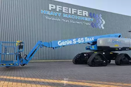 Teleskopická plošina  Genie S65XC Trax Diesel, 4x4 Drive Trax, 22m Working Hei (1)