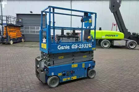 Saxliftar - Genie GS1932 Electric, Working Height 7.8 m, 227kg Capac (2)
