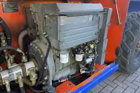 Scherenarbeitsbühne - Liftlux SL205-25 D4WDS/P Diesel, 4x4 Drive, Hydraulic Deck (14)