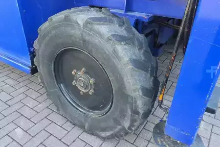 Scherenarbeitsbühne - Liftlux SL205-25 D4WDS/P Diesel, 4x4 Drive, Hydraulic Deck (15)