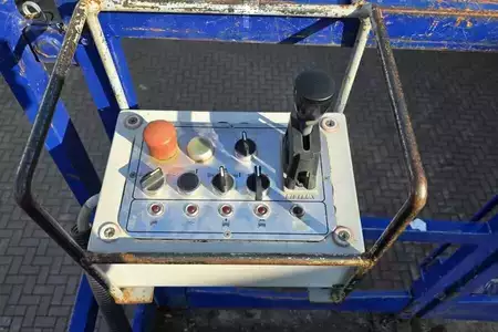 Scherenarbeitsbühne - Liftlux SL205-25 D4WDS/P Diesel, 4x4 Drive, Hydraulic Deck (4)