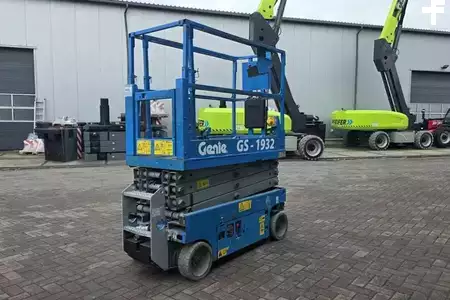 Nacelle à ciseaux - Genie GS1932 Electric, Working Height 7.8 m, 227kg Capac (2)