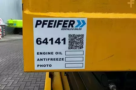 Pracovní plošina s nůžkovým zdvihem - JCB S3246E Electric, 12m Working Height, 320kg Capacit (17)