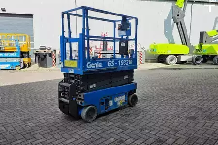 Nacelle à ciseaux - Genie GS1932 Electric, Working Height 7.8 m, 227kg Capac (3)