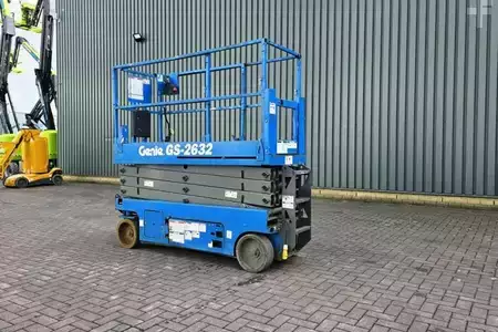 Plataforma Tijera - Genie GS2632 Electric, 10m Working Height, Non Marking T (2)