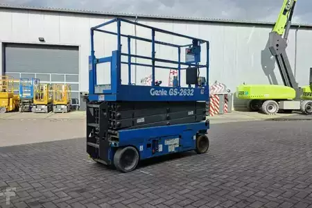 Plataforma Tijera - Genie GS2632 Electric, 10m Working Height, Non Marking T (4)