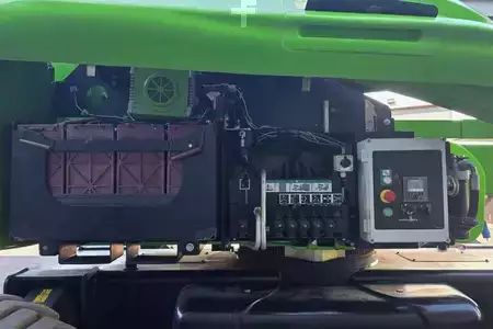 Piattaforme aeree articolate - Niftylift HR28 Hybride 4x4 Mk2 Hybrid, 4x4 Drive, 28m Workin (14)