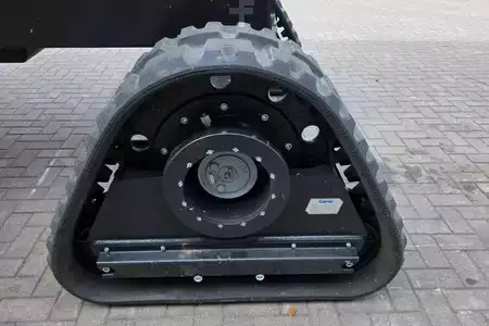 Teleskopická plošina  Genie S-80J Trax Valid inspection, *Guarantee! Diesel, 4 (2)