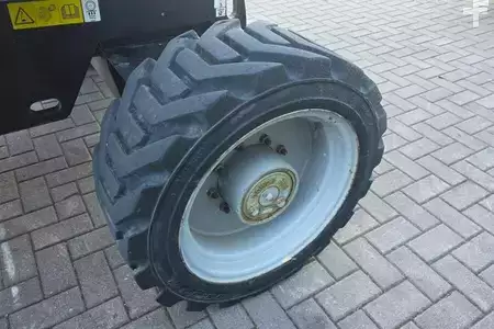 Puominostimet  Genie Z45/25 XC Diesel, 4x4 Drive, 16m Working Height, 7 (17)