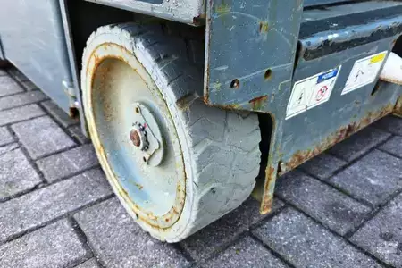 Nacelle à ciseaux - Haulotte Star 6 Electric, Batteries (2024), Non Marking Tyr (11)