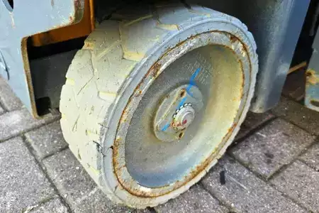 Nacelle à ciseaux - Haulotte Star 6 Electric, Batteries (2024), Non Marking Tyr (14)