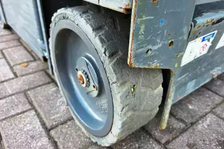 Nacelle à mât vertical - Haulotte Star 6 Electric, Non Marking Tyres, 5.8m Working H (17)