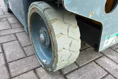 Nacelle à mât vertical - Haulotte Star 6 Electric, Non Marking Tyres, 5.8m Working H (17)