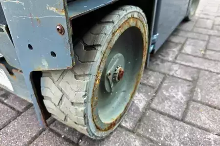 Nacelle à mât vertical - Haulotte Star 6 Electric, Non Marking Tyres, 5.8m Working H (13)