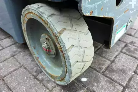 Nacelle à mât vertical - Haulotte Star 6 Electric, Non Marking Tyres, 5.8m Working H (14)