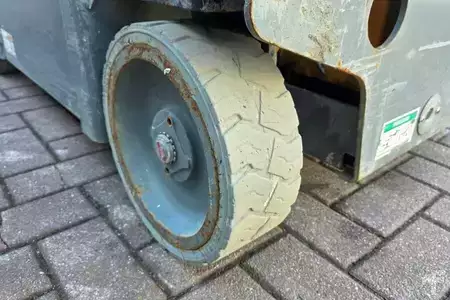 Nacelle à mât vertical - Haulotte Star 6 Electric, Non Marking Tyres, 5.8m Working H (18)