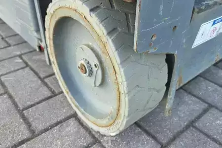 Nacelle à mât vertical - Haulotte Star 6 Electric, Non Marking Tyres, 5.8m Working H (15)