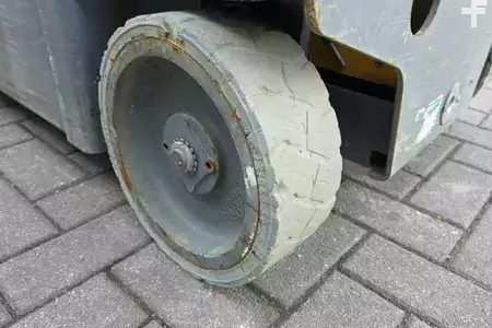 Nacelle à ciseaux - Haulotte Star 6 Electric, Non Marking Tyres, 5.8m Working H (18)