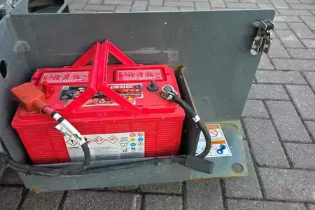 Nacelle à mât vertical - Haulotte Star 6 Electric, Non Marking Tyres, 5.8m Working H (14)