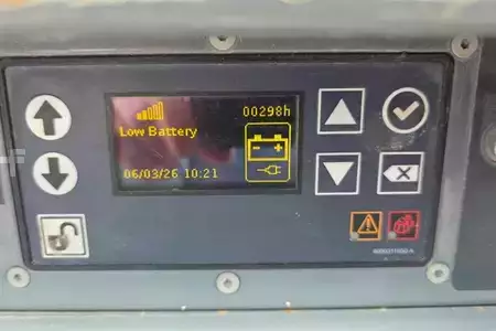 Nacelle à mât vertical - Haulotte Star 6 Electric, Non Marking Tyres, 5.8m Working H (5)