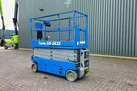 Plataforma Tijera - Genie GS2632 Electric, 10m Working Height, Non Marking T (4)