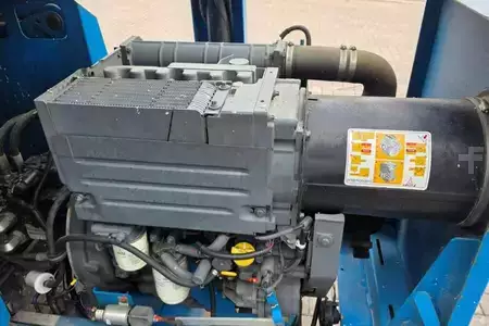 Plataforma Tijera - Genie GS5390 Diesel, 4x4 Drive, 18.15m Working Height, 6 (12)