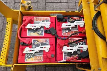 Plataforma Tijera - Haulotte Compact 8 Electric, 8.2m Working Height, 350kg Cap (8)