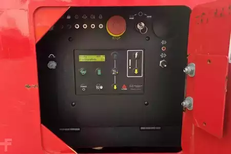 Scissors Lifts - LGMG SR1623D Diesel 4x4 Drive, 18m Working Height, 680 (4)