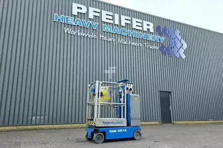 Senkrechtarbeitsbühne - Genie GR15 Electric, 6.5m Working Height, 227kg Capacity (1)