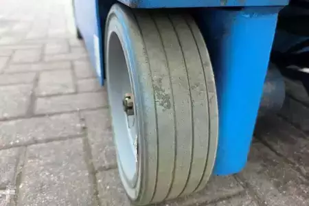 Senkrechtarbeitsbühne - Genie GR15 Electric, Batteries 2024, 6.5m Working Height (13)