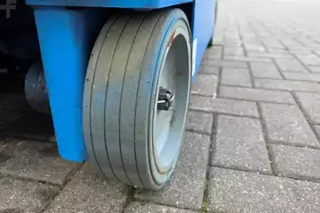 Senkrechtarbeitsbühne - Genie GR15 Electric, Batteries 2024, 6.5m Working Height (14)