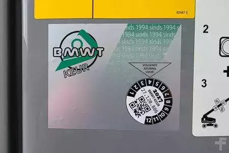 Teleskopická plošina  Genie S45XC TRAX Valid inspection, *Guarantee! Diesel, 4 (20)