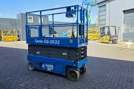 Plataforma Tijera - Genie GS2632 Electric, 10m Working Height, 227kg Capacit (8)