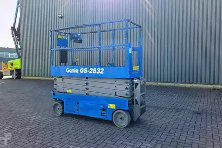 Plataforma Tijera - Genie GS2632 Electric, 10m Working Height, Non Marking T (4)