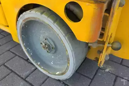 Scherenarbeitsbühne - Haulotte Compact 10N Electric, 10m Working Height, 230kg Ca (11)