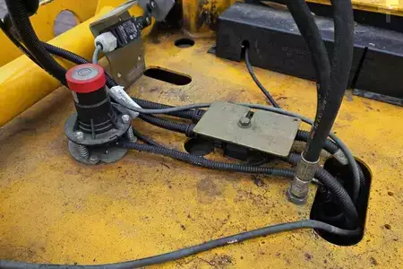 Plataforma Tijera - Haulotte Compact 8 As-Is, Electric, 8m Working Height, 350k (11)