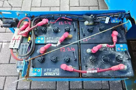 Pracovní plošina s nůžkovým zdvihem - Genie GS3246 Electric, Batteries(12-2024), Working Heigh (7)