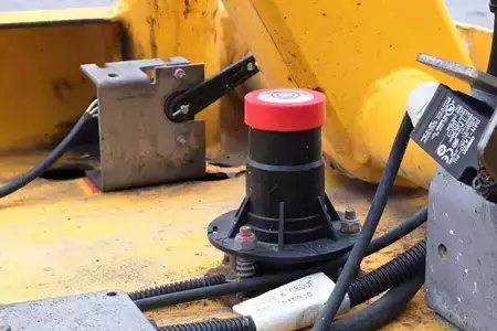 Scherenarbeitsbühne - Haulotte Compact 10N Electric, Batteries(03-2025) 10m Work (9)