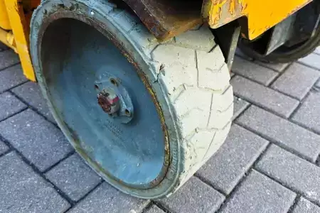 Scherenarbeitsbühne - Haulotte Compact 10N Electric,10m Working Height, 230kg Cap (10)