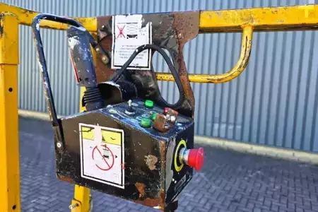Plataforma Tijera - Haulotte Compact 8 Electric, 8.2m Working Height, 350kg Cap (8)