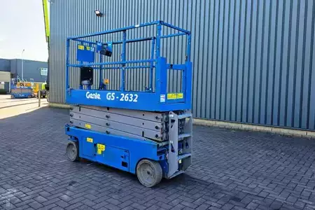 Plataforma Tijera - Genie GS2632 Electric, 10m Working Height, Non Marking T (3)