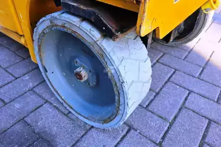 Plataforma Tijera - Haulotte Compact 8 Electric, 8.2m Working Height, 350kg Cap (10)