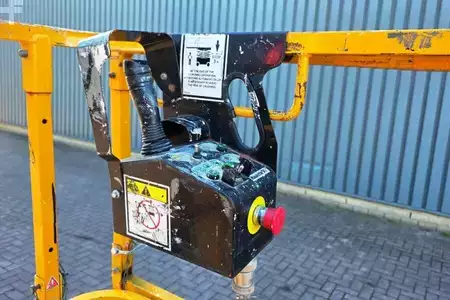 Plataforma Tijera - Haulotte Compact 8 Electric, 8.2m Working Height, 350kg Cap (6)