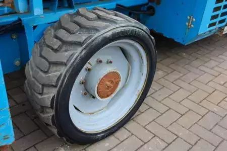 Scherenarbeitsbühne  Genie GS4390 Diesel, 4x4 Drive, 15m Working Height, 680k (15)