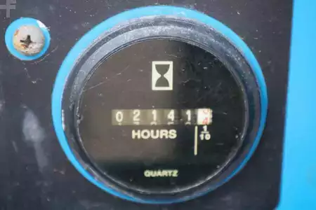 Scherenarbeitsbühne  Genie GS4390 Diesel, 4x4 Drive, 15m Working Height, 680k (4)