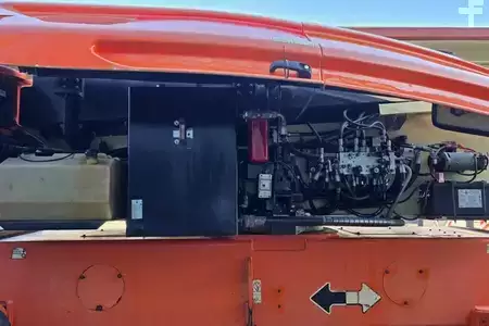 Articulated Boom - JLG 1250AJP Diesel, 4x4x4 Drive, 40.1m Working Height, (12)