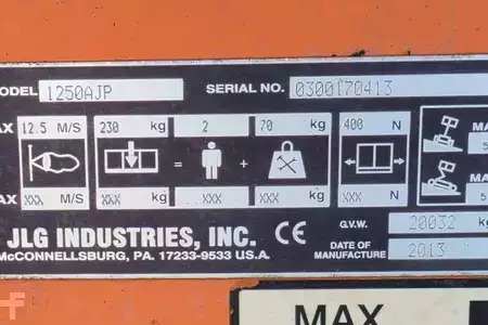 Articulated Boom - JLG 1250AJP Diesel, 4x4x4 Drive, 40.1m Working Height, (6)