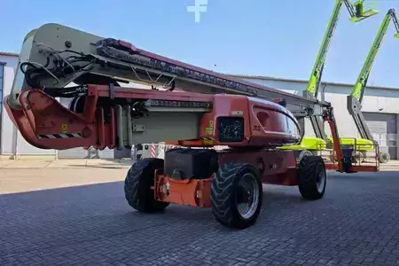 Articulated Boom - JLG 1250AJP Diesel, 4x4x4 Drive, 40.1m Working Height, (8)