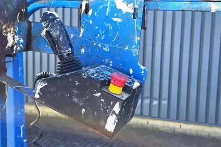 Piattaforme aeree a pantografo - Genie GS3246 Electric, Working Height 11.75 m, 318kg Cap (5)